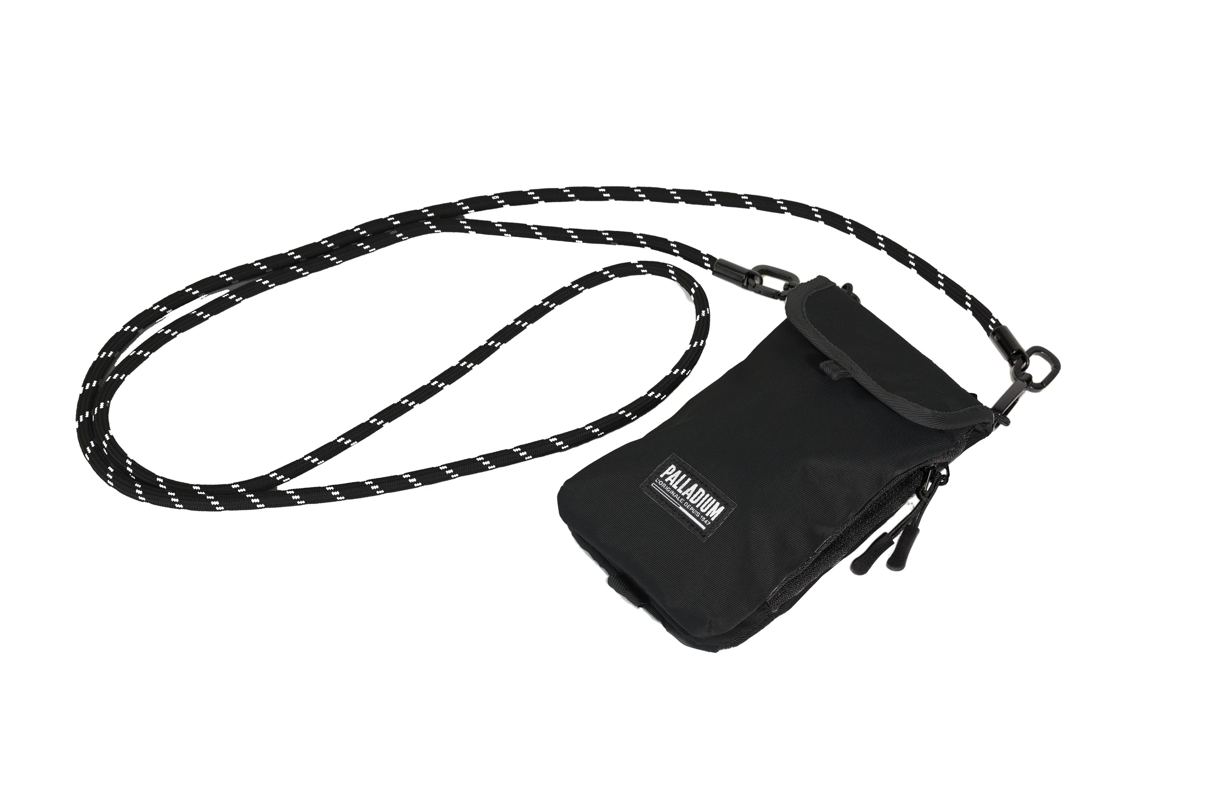 BG690-008 | MULTIVAULT POUCH | BLACK